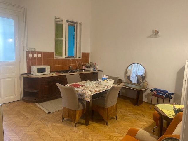 Apartament decomandat zona SINAIA - Poză 6