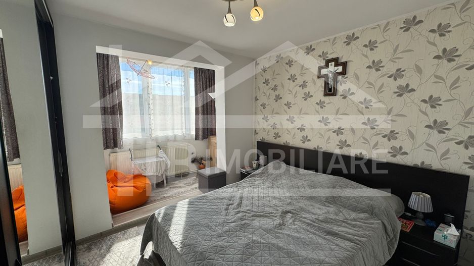 Apartament cu 3 camere, 70 mp, decomandat, Zona Diamant - Poză 4