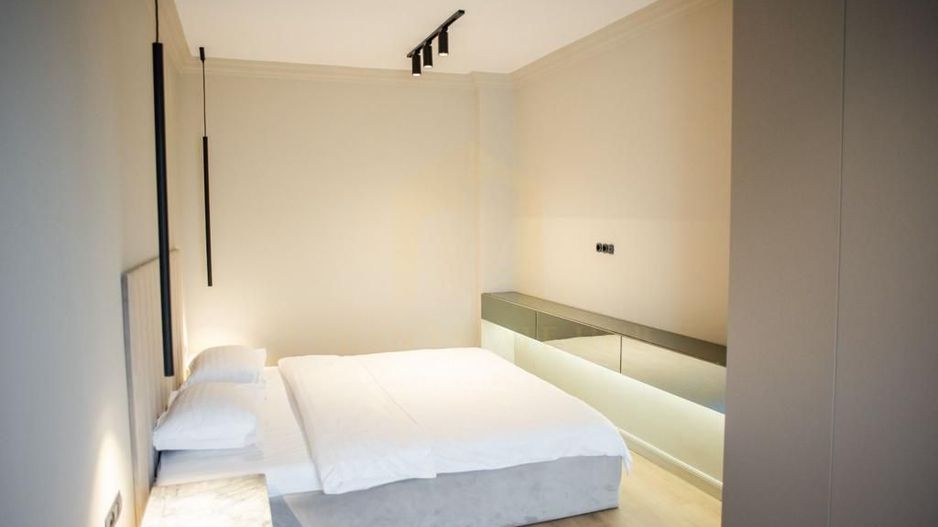Vânzare apartament 2 camere, predare la cheie, zona Opera Nationala - Poză 4