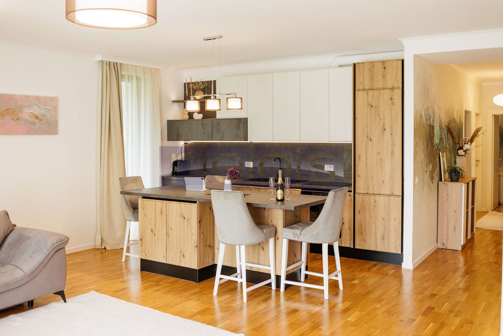 APARTAMENT | 4 CAMERE | BĂNEASA - Poză 3