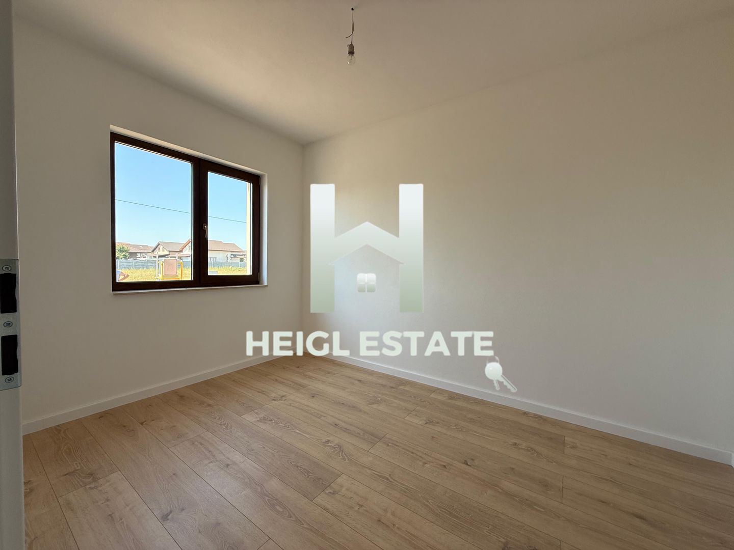 Duplex cu 5 camere gata de mutat - Poză 6