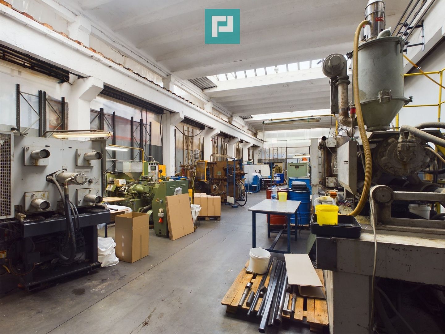 Hală industrială cu pod rulant 8 tone - Poză 4