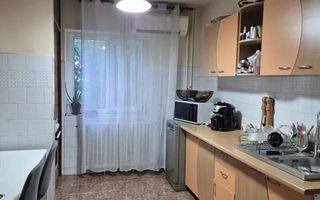 Aradului - 4 Camere -Decomandat - Etaj intermediar - Poză 7