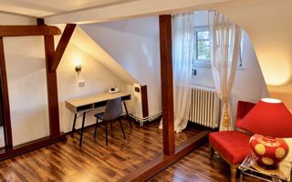 VANZARE  2  APARTAMENTE INDEPENDENTE  INTR-O VILA RENOVATA -144 mp - UNIRII - Poză 9