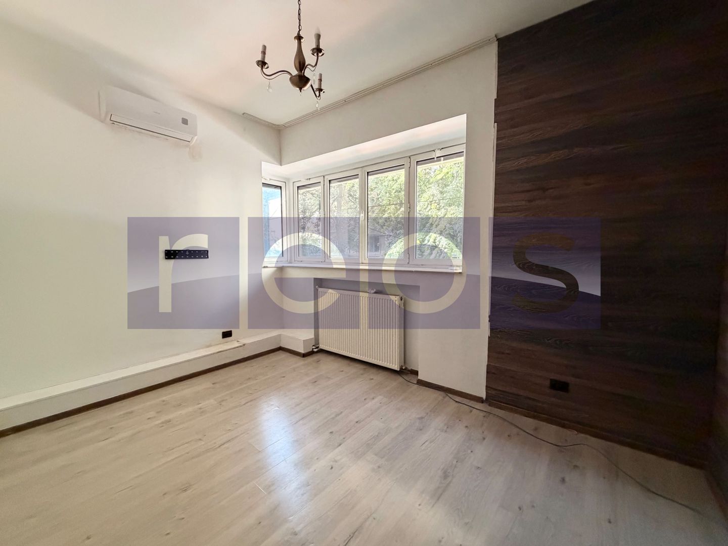 SPATIU 140 MP | 7 CAMERE | PARTER INALT | IDEAL ACTIVITATI COMERCIALE - Poză 14