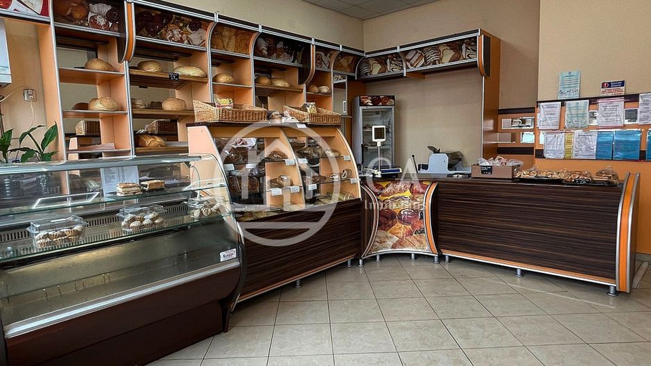 Spatiu comercial de inchiriat in zona Decebal, Oradea - Poză 3