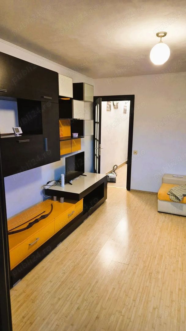Apartament 2 camere de închiriat Eroii Revoluției - Poză 2