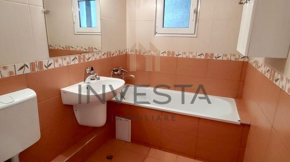 Apartament cu 4 camere decomandate, bd. Titulescu. - Poză 11