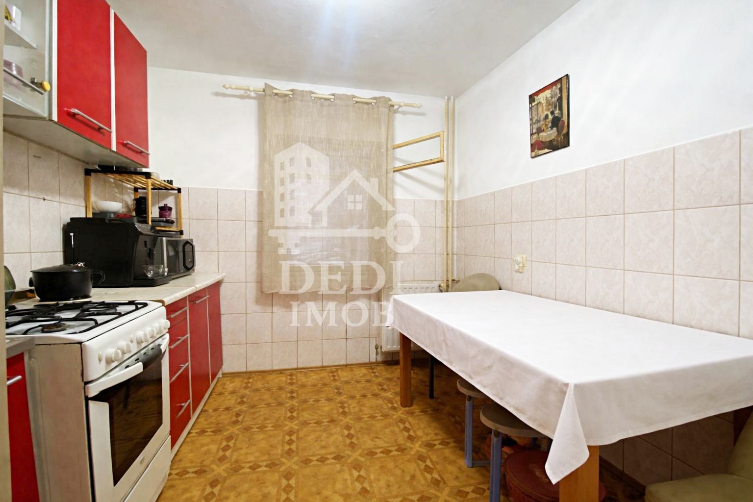 Apartament 2 camere de vânzare in zona Rogerius, Oradea - Poză 4