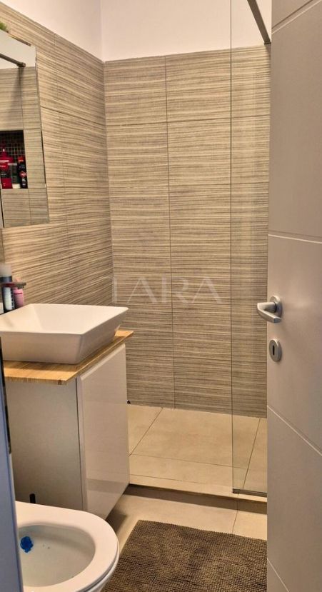 Apartament spațios în Bună Ziua, 3 camere, cu 2 balcoane. - Poză 8