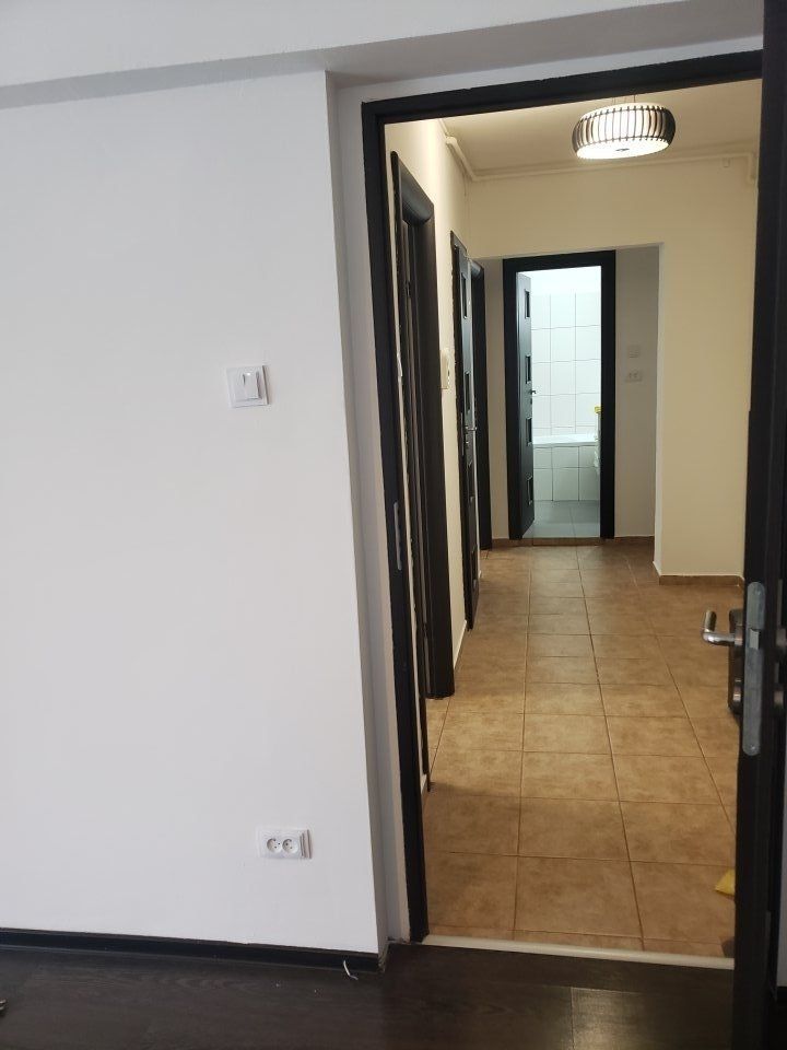 Inchiriez Apartament 2 camere - Poză 7