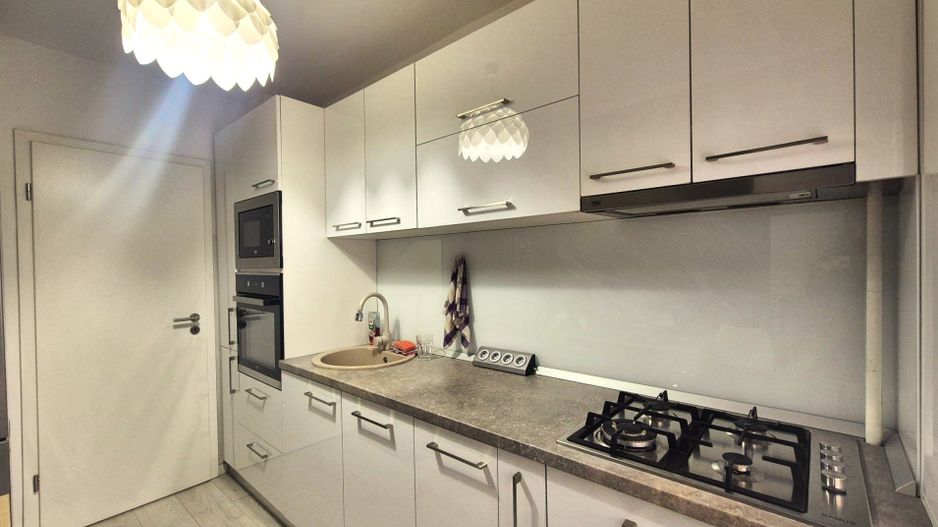 Zonă centrală – Apartament 2 camere, mobilat și utilat complet, modern - Poză 2