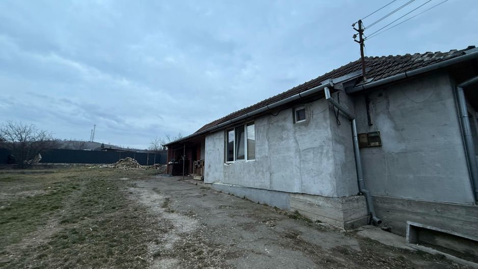 Casa Hidișelu de Sus, teren 1 800 mp. 73 900 E. Comision 0 - Poză 5