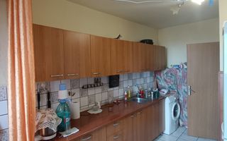 Apartament 3 camere, 70 mp utili, balcon, zona Cetate, Alba Iulia - Poză 4