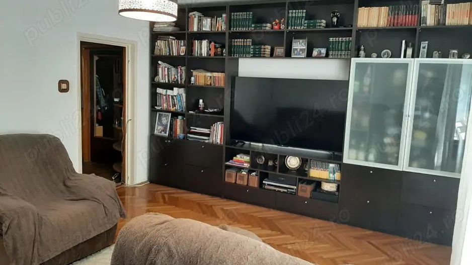 APARTAMENT SPATIOS ZONA 13 SEPTEMBRIE - Poză 3