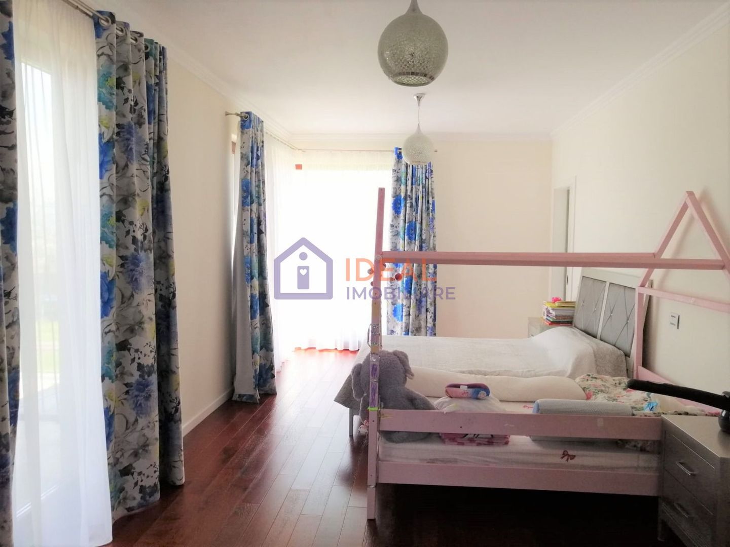 Vila cu 4 camere si teren de 700 mp, in Gusterita - Poză 13