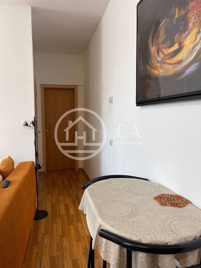 Casă de vânzare cu 3 camere si o anexa in zona Cantemir, Oeadea. - Poză 7