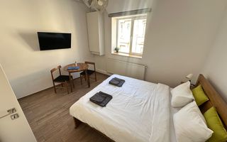 De vanzare 2 camere zona Ultracentral/Str.Lipscani/Centrala Proprie - Poză 1