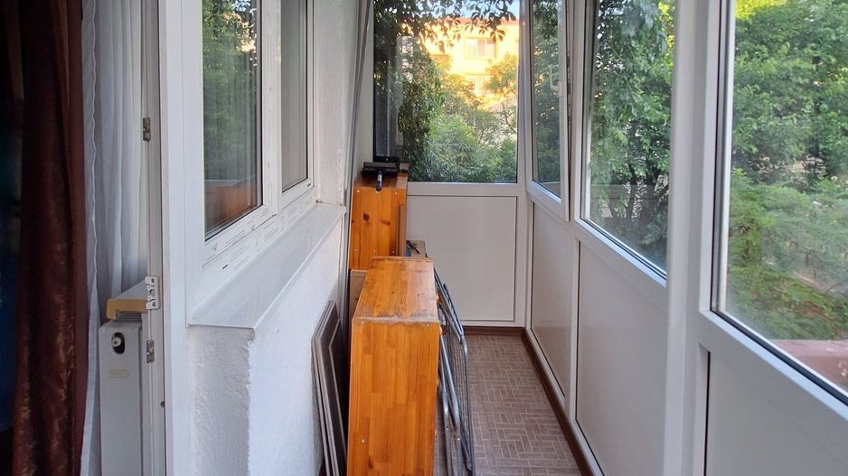 Apartament cu 3 camere,luminos in zona Aradului - Poză 6