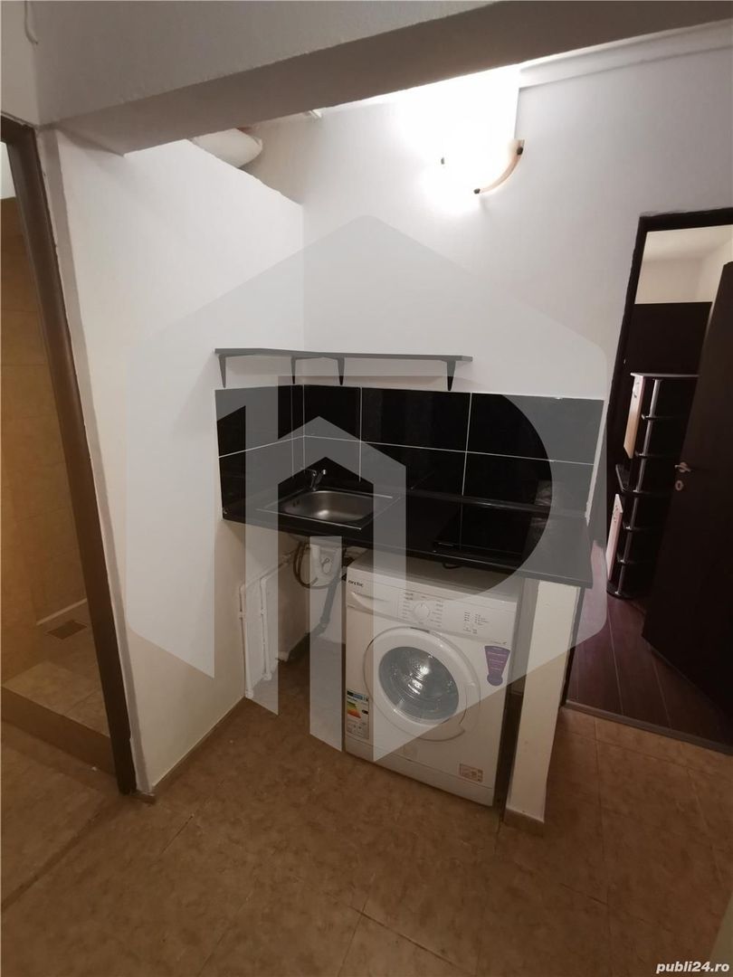 Garsoniera - Etaj 1 - Mobilata si Utilata - Broscarie - Poză 7