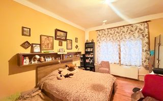 Casa de vanzare | Zona Centru Vechi | 160 mp - Poză 1