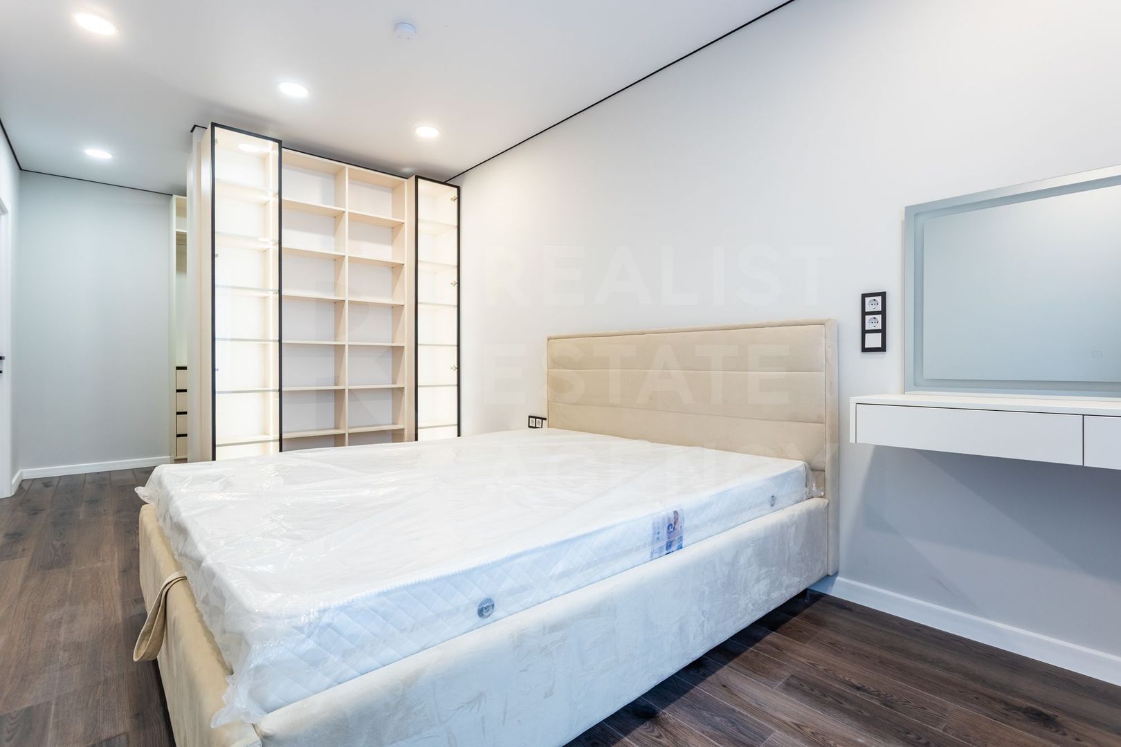 Vânzare, apartament, 2 camere, str. Regina Elizabeta, Durlești - Poză 11