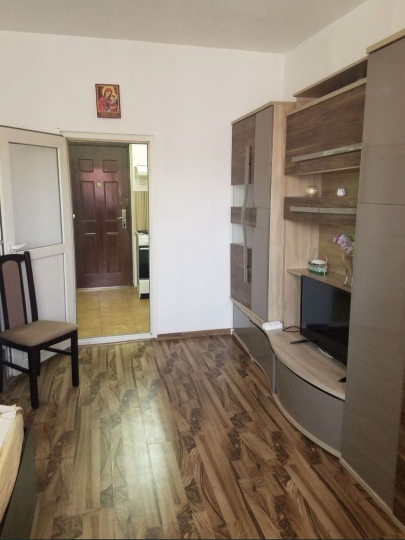 Vand Garsoniera Navodari - Poză 2