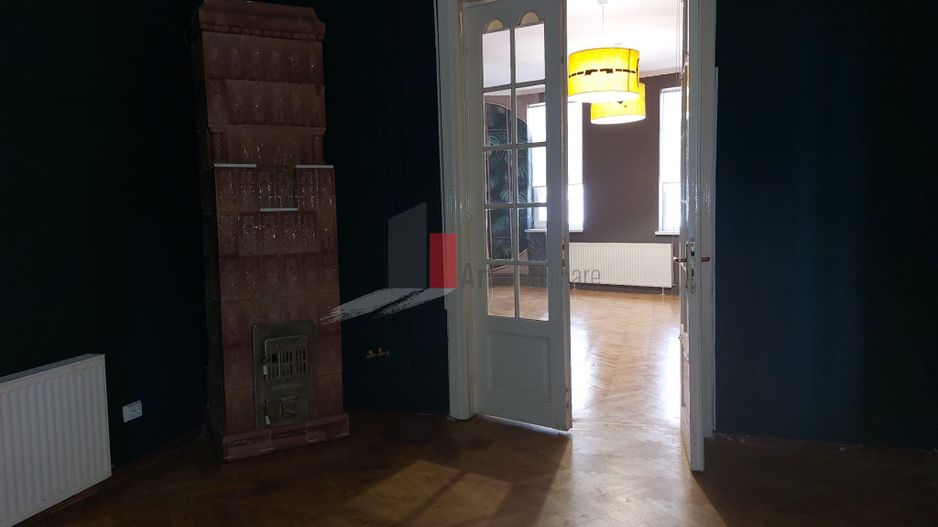 Spatiul "BRYNT", et. 1 in vila, INTRARE SEPARATA, SINGUR PE NIVEL - Poză 13