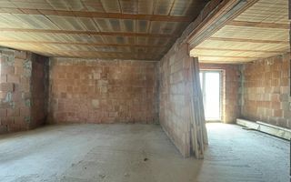 Casa Individuala in Sura Mare 5 camere, - Poză 9
