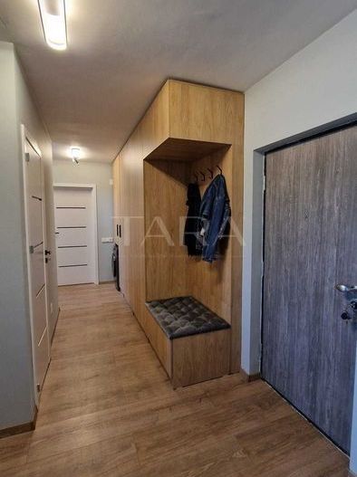 Apartament modern cu 3 camere, parcare subterană – zona Iulius Mall - Poză 3