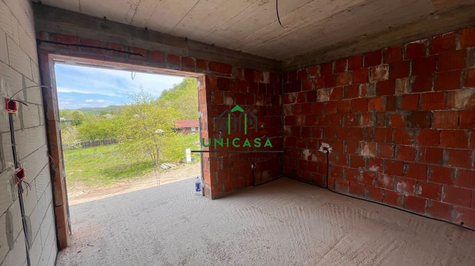 Casă individuală de vânzare/Goranu,/Confort Premium - Poză 8