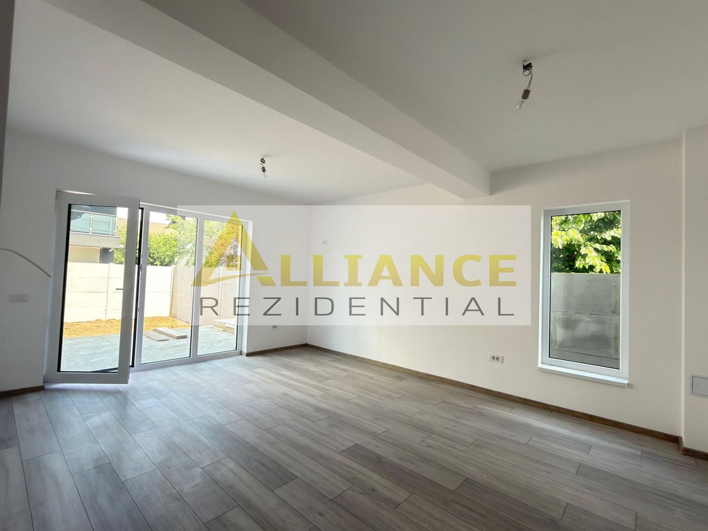 Casa individuala ~ P+1E+POD ~ 5 camere - 2 bai ~ 309 teren - Poză 13