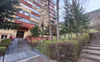 Apartament parcare si boxa in Racadau, pet friendly - Poză 1