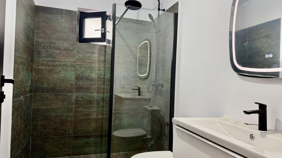 Eleganță, confort și liniște – Casă nouă în Balotești - Poză 9