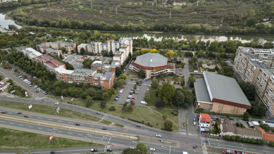 Calea Iuliu Maniu, urbanism P+2+M POT 65% CUT 1.25 - Poză 3