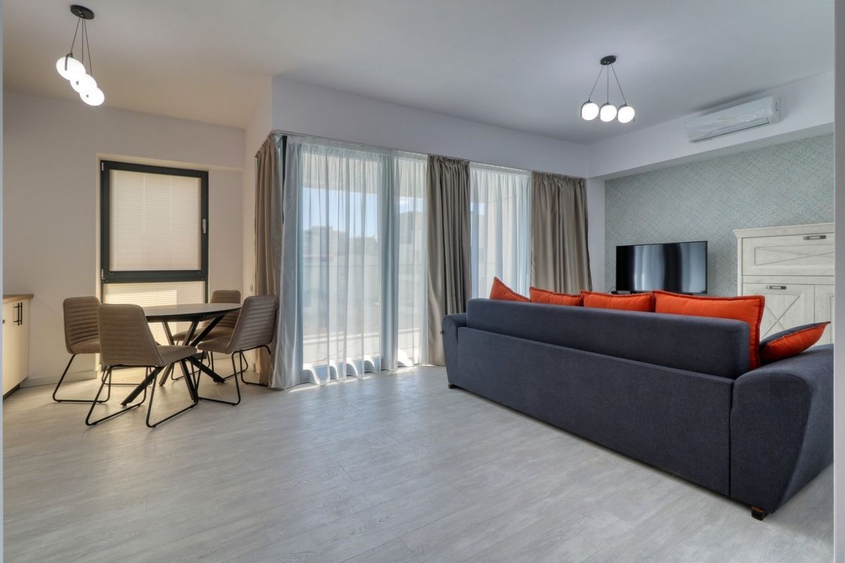 Apartament de 3 camere premium, prima inchiriere - Decebal - Poză 13