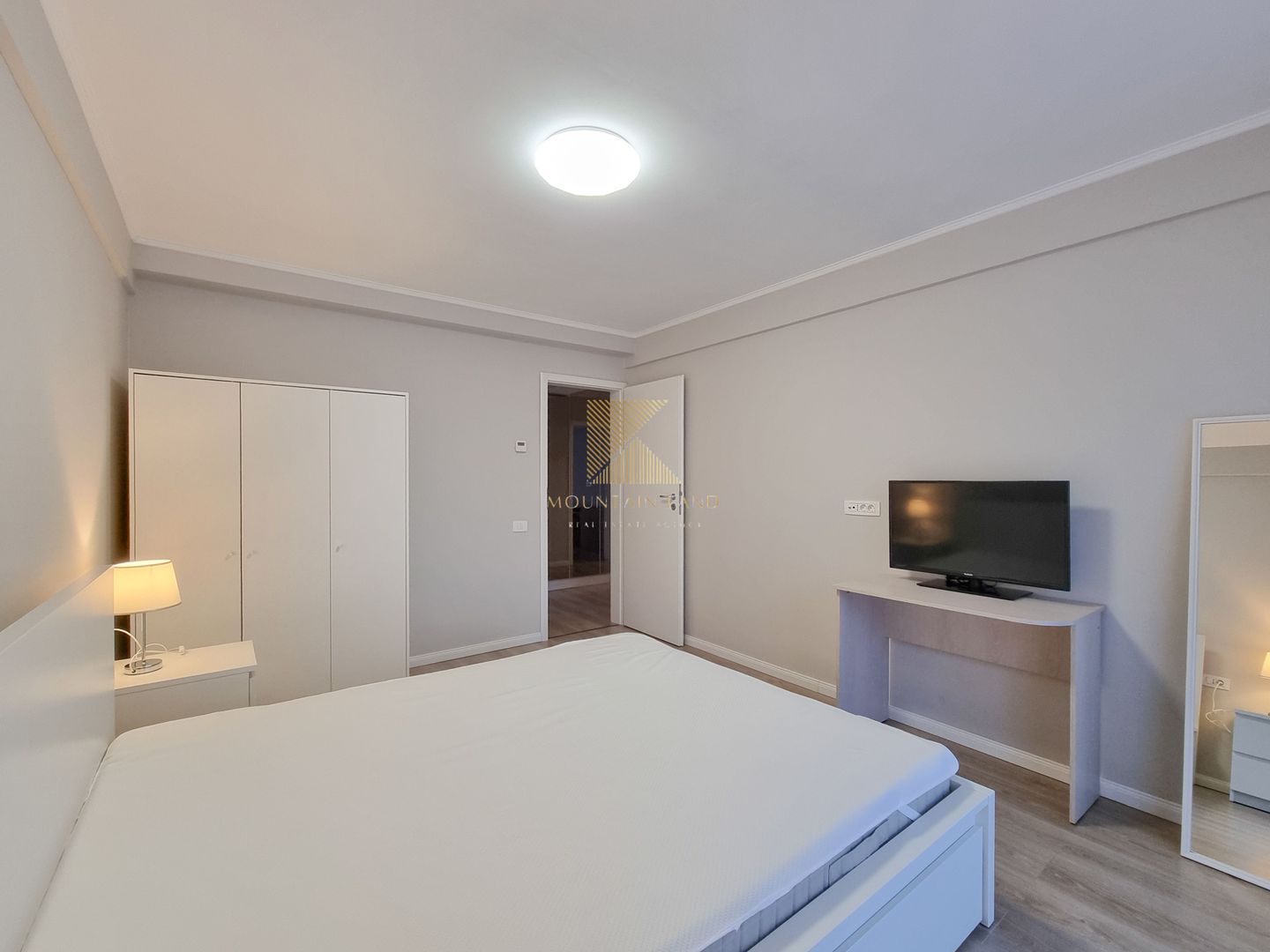 Apartament de 3 camere, PETFRIENDLY, parcare subterana, Dobrogeanu Gh. - Poză 12