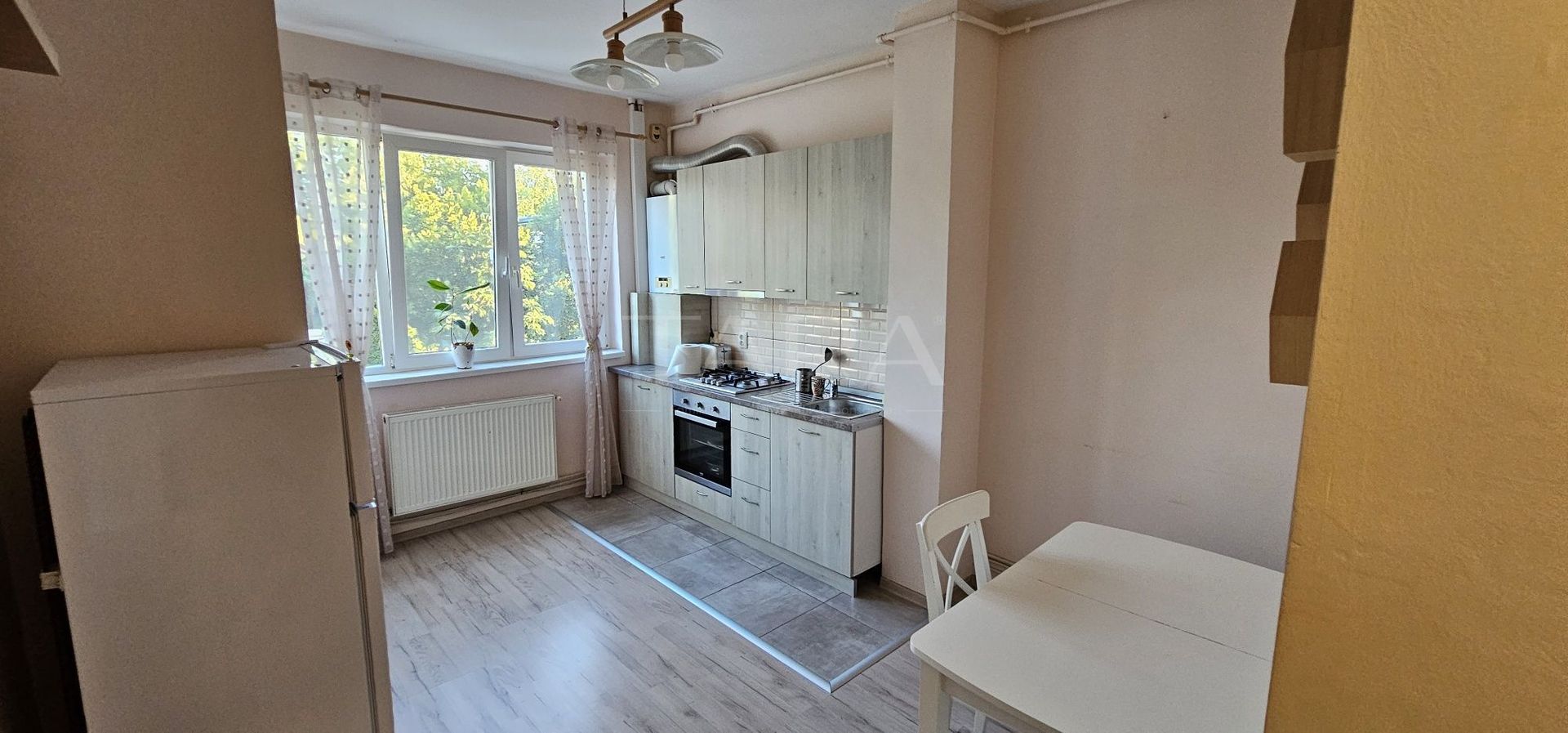 Apartament cu 1 cameră, 43,35 mp, boxă la subsol, Gruia. - Poză 4