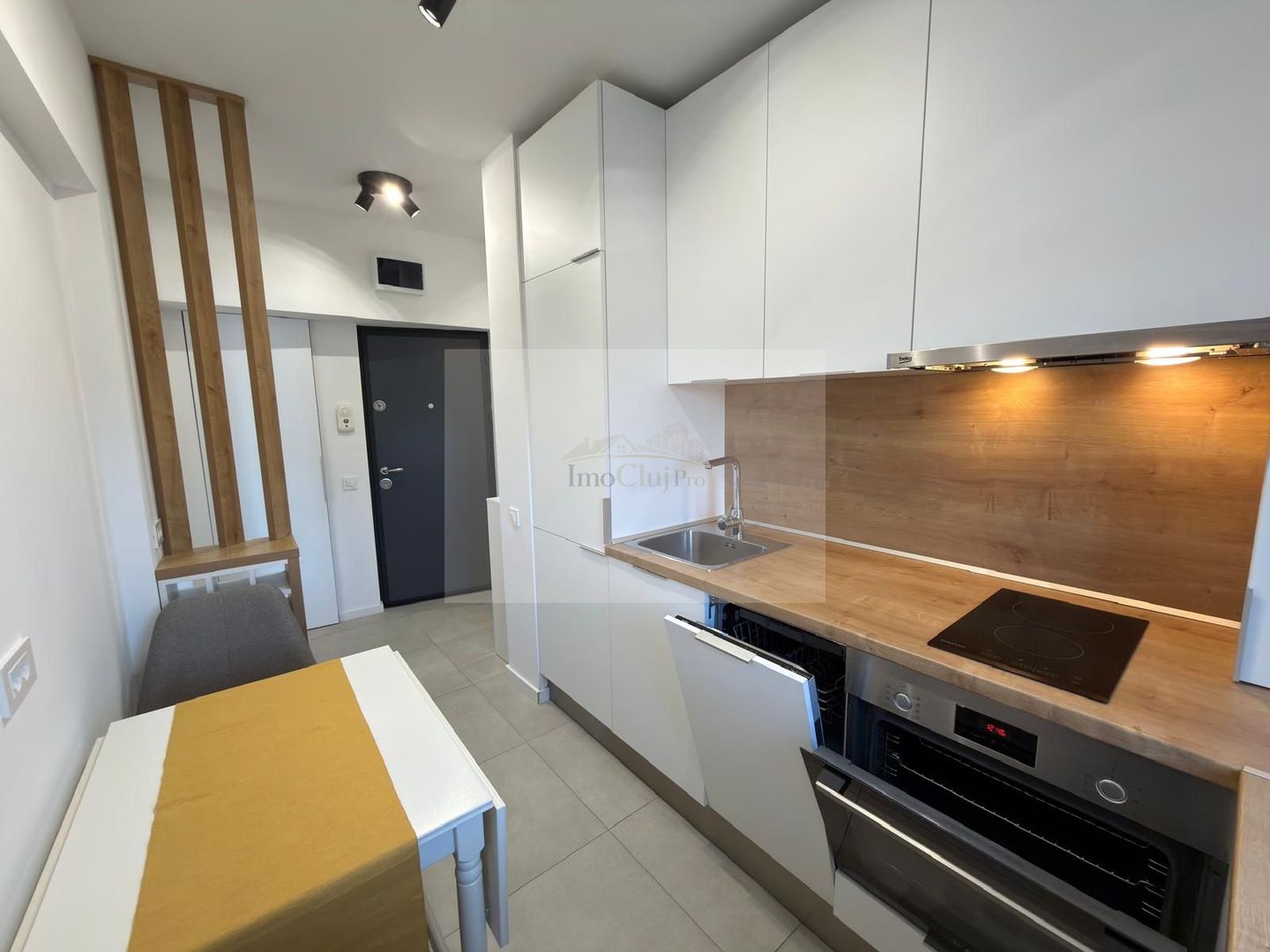 Inchirere 2 camere-zona Transylvania College-Gheorgheni - Poză 4