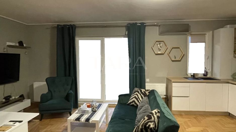Apartament 3 camere, Floresti - Poză 1