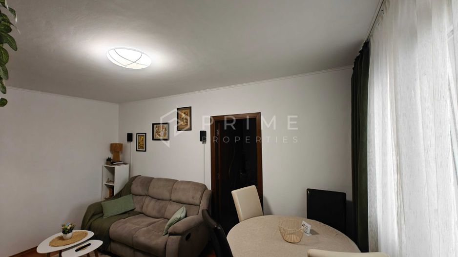 Apartament cu 2 camere, mobilat și renovat – Zona Dâmbul Pietros - Poză 2
