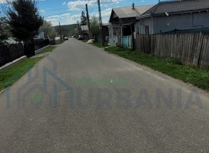 Casă tradițională de vânzare în Războieni, Târgu Frumos – 502 mp teren - Poză 1