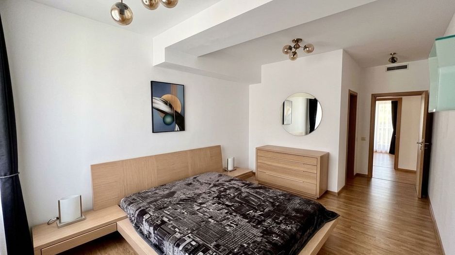 Apartament spațios 3 camere, Herăstrău  120 mp, balcon mare și parcare - Poză 4