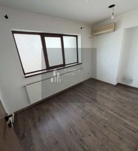 Spatiu Comercial / Birouri Metrou Aparatorii Patriei - Poză 7