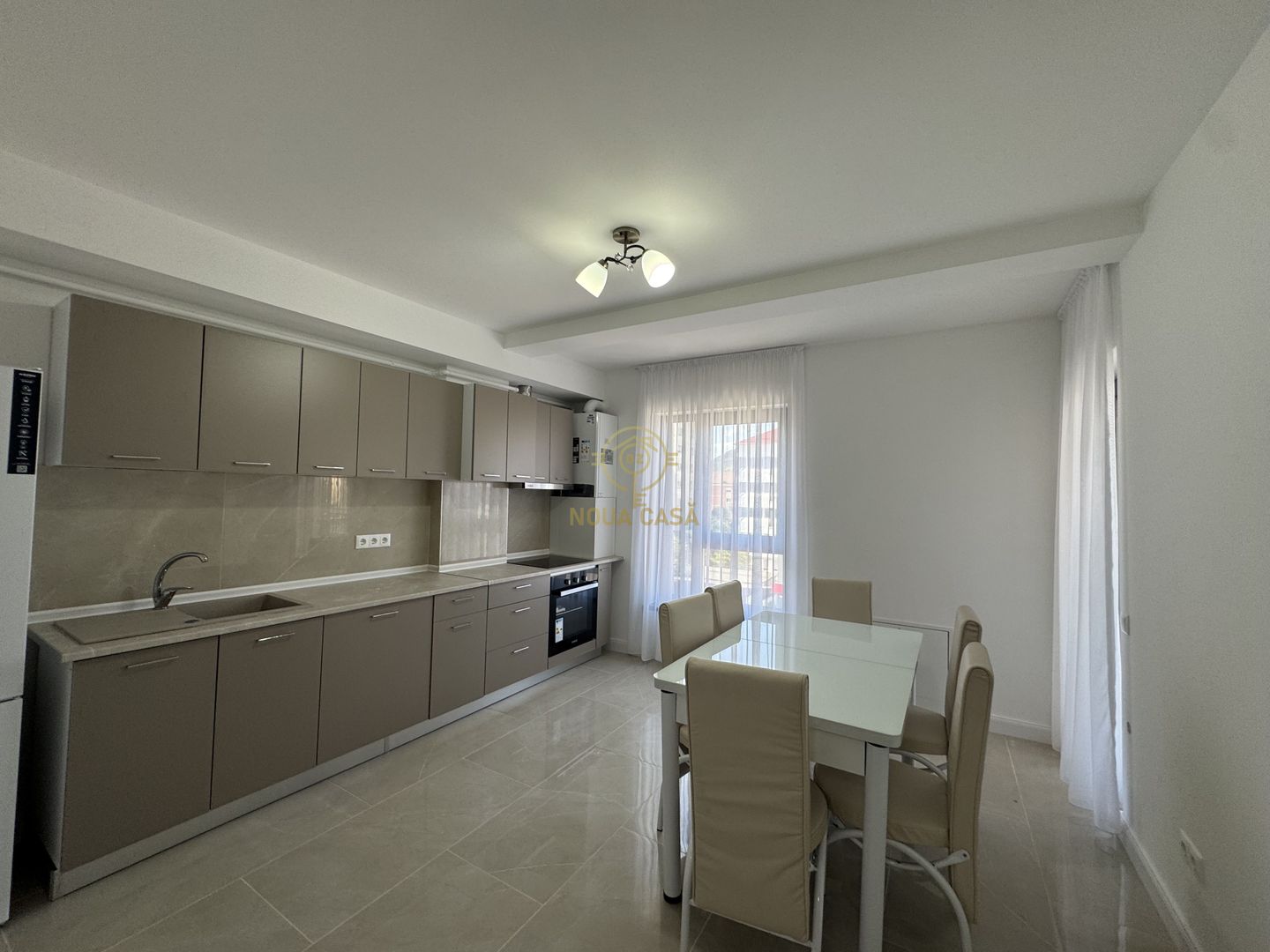 De inchiriat Apartament Modern Baia Mare - Poză 2