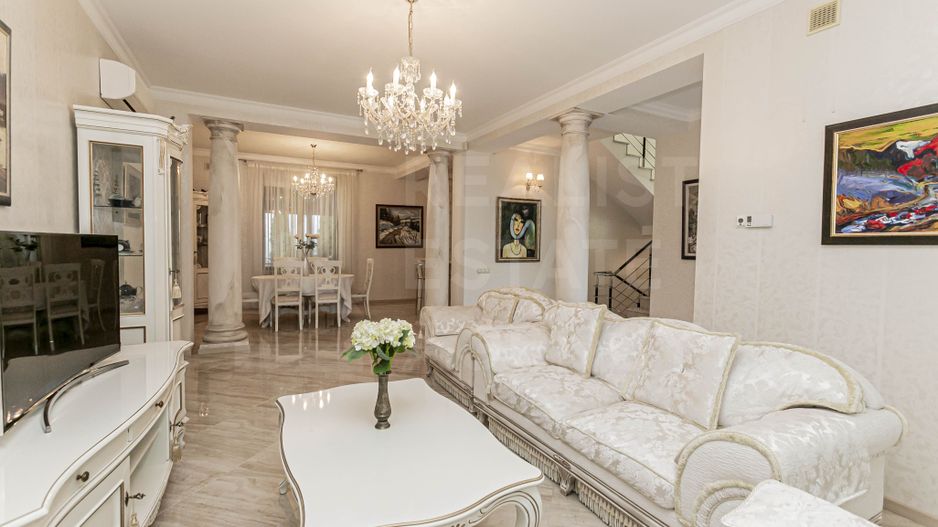 Chirie, casă, 5 camere, strada Primar Carol Schmidt, Centru - Poză 2