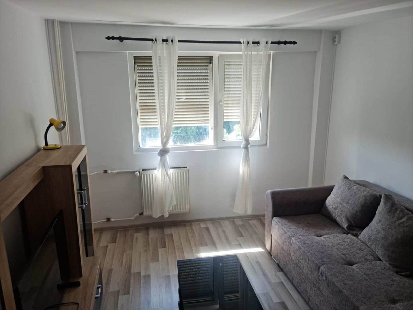 Apartament 2 camere renovat, mobilat complet, Piața Victoriei - Poză 4