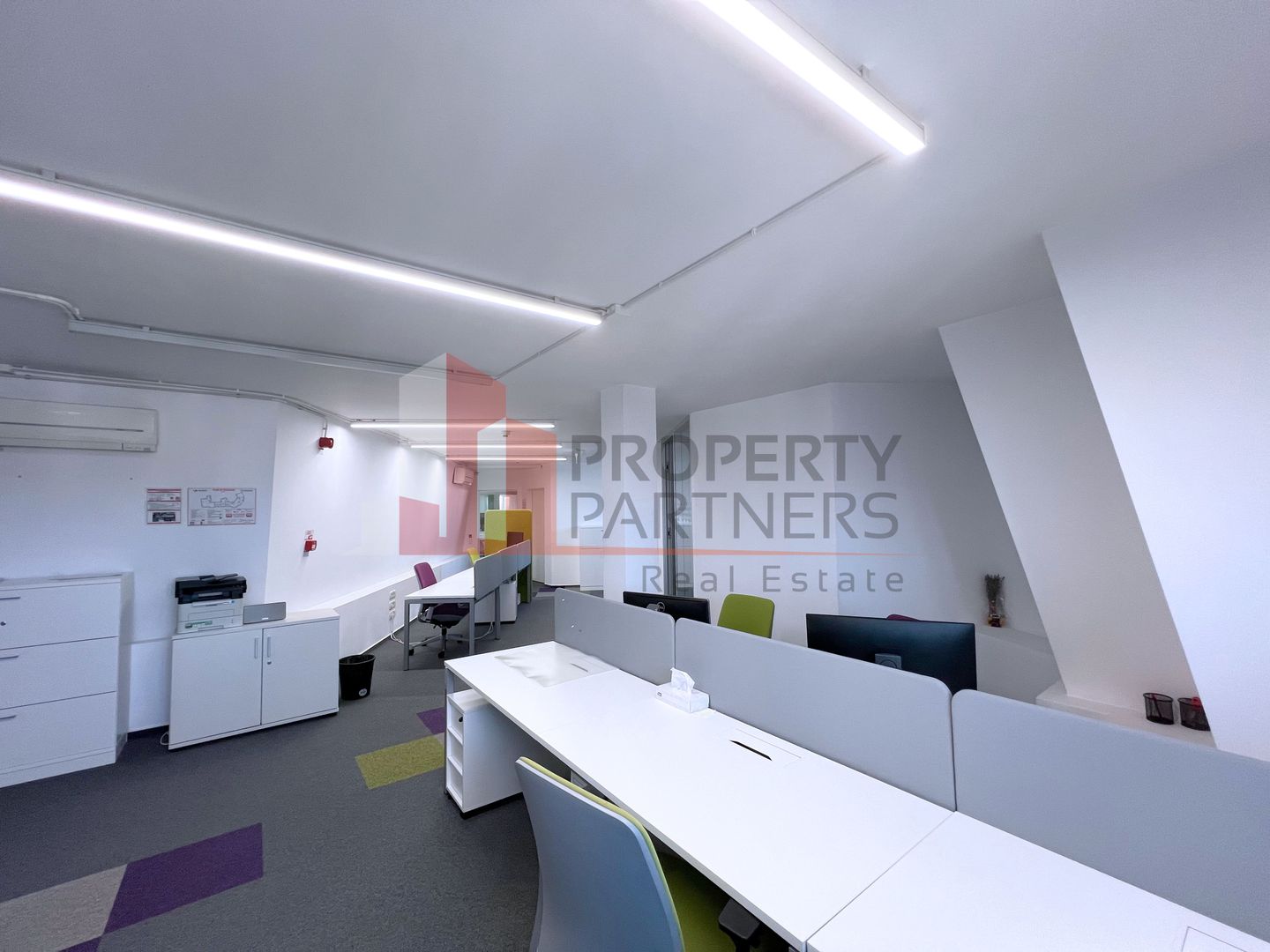 Spatiu modern pentru birouri - 741.54 mp  - Universitate - Poză 3