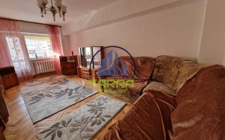 Apartament 3 camere de inchiriat in Alba Iulia zona Ultracentrala - Poză 2