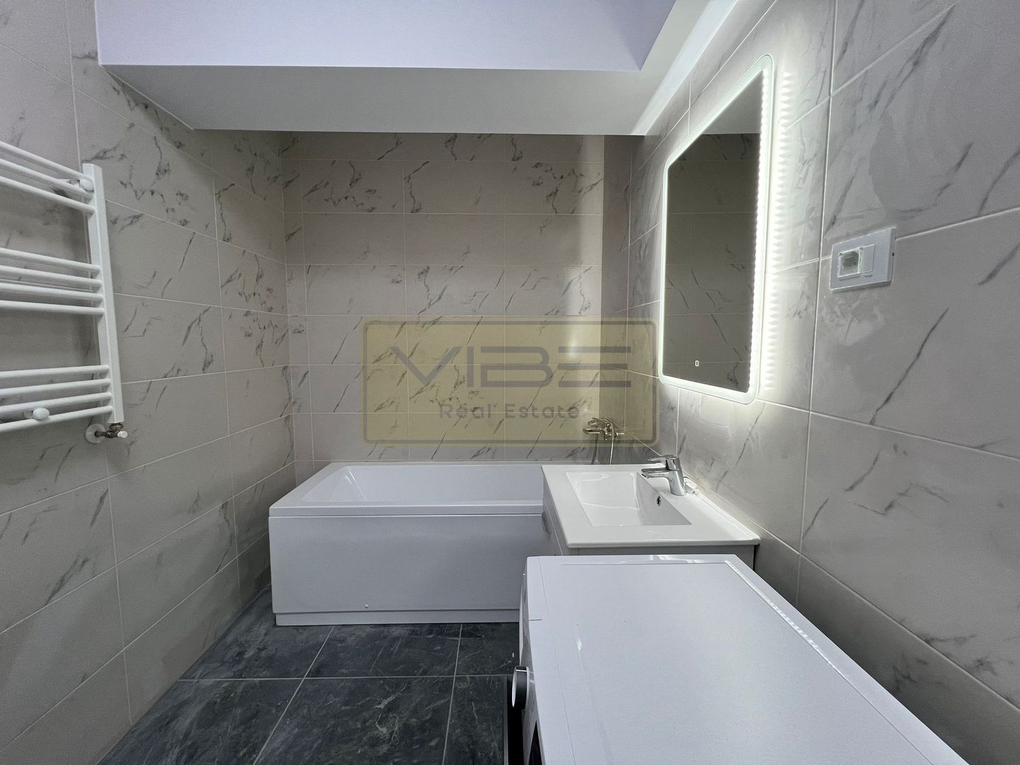 Apartament 2 camere premium AZIMUT TOWER COPOU - Poză 17